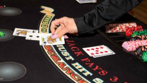 Cách tính điểm khi chơi đánh bài Blackjack được quy định như sau: